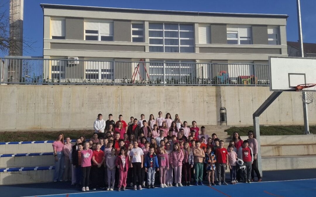 Dan ružičastih majica